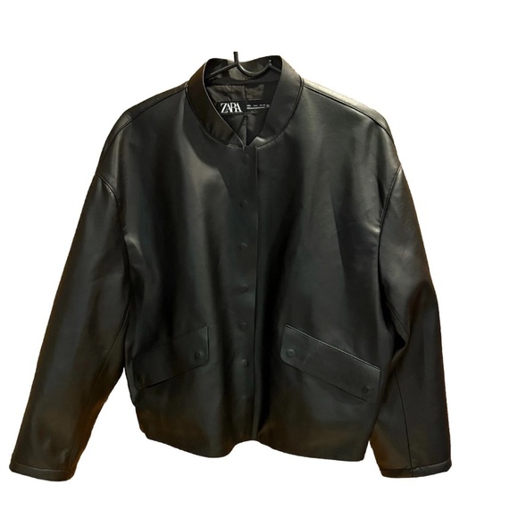 Zara Women's Black Short Leather Jacket - Picture 1 of 7